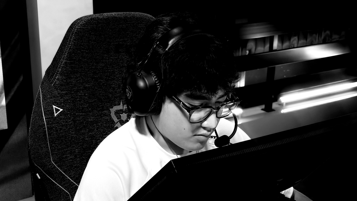 NRGgg's tweet photo. These guys are insanely locked in https://t.co/iNYUjhmt91