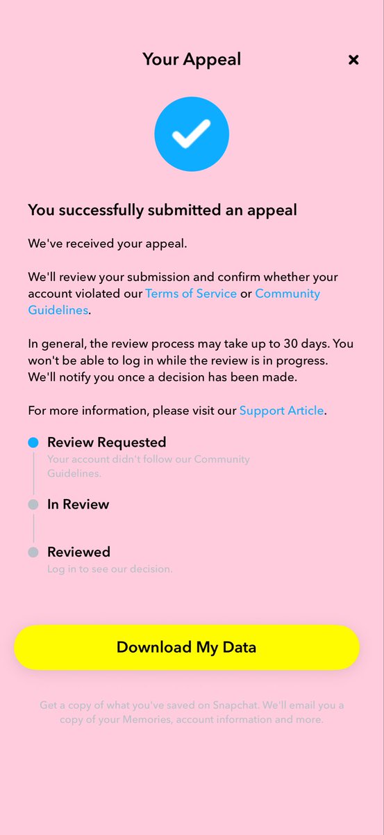 missspetitee's tweet photo. Aaaand that was fast there goes snap 🤣 https://t.co/ahOU8J0jc0