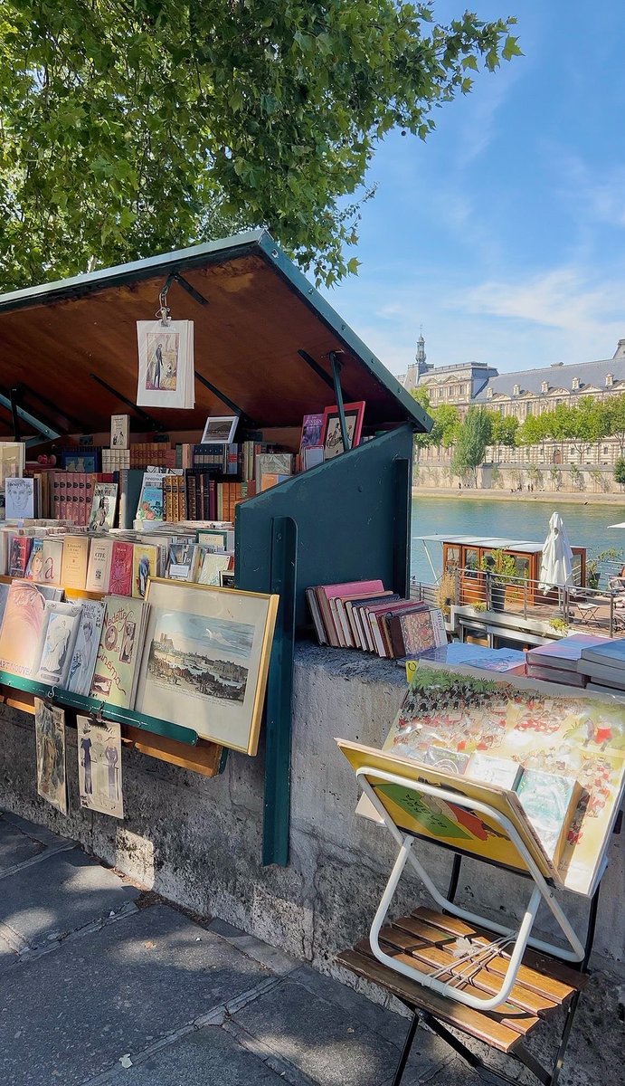 Dylanpeterson00's tweet photo. Streets of Paris https://t.co/KpdE83nmw2