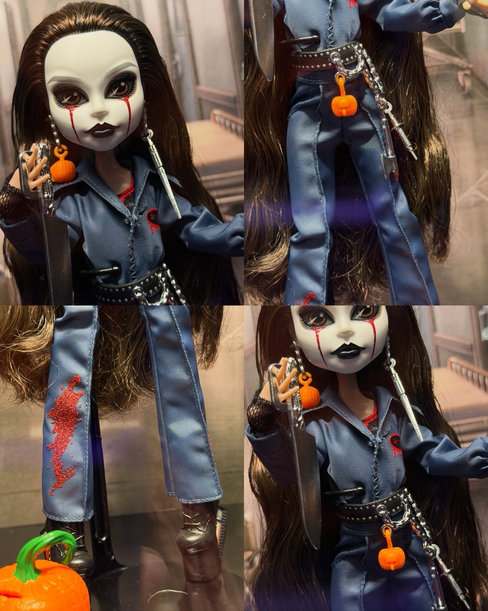 MlCHAELMYRS's tweet photo. Monster High creator; Garrett Sander uploaded his personal OUT-OF-BOX photos of the 'HALLOWEEN II' (1981) #MichaelMyers Skullector Doll!

Price: $70
Release Date : August 7th 2026 https://t.co/9ySuzQ75uk