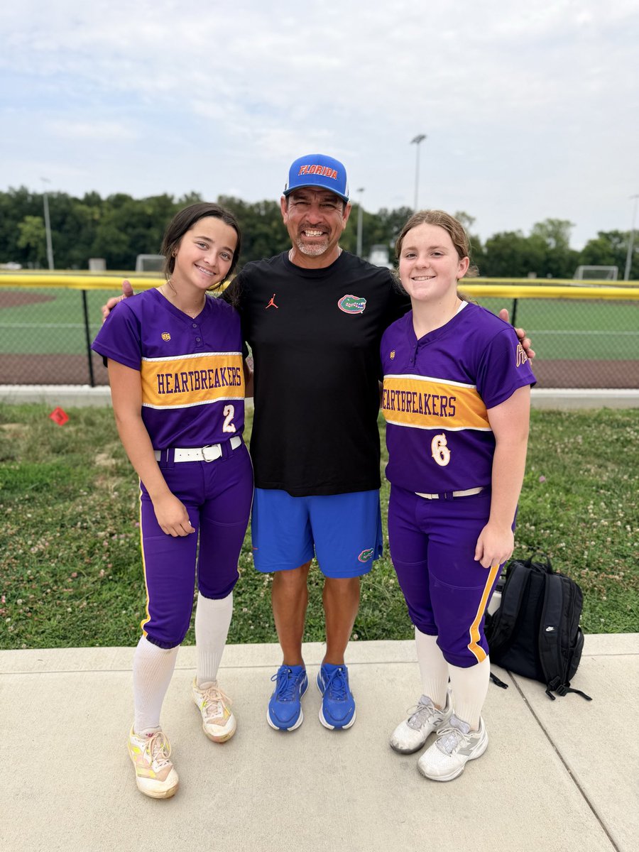 EmPeebles2030's tweet photo. Had an awesome time today at @thealliancefp Camp in Indiana! Grateful for the opportunity to learn from and compete in front of coaches from programs across the country. Thank you to all the coaches for a great experience! Excited to kick off Alliance Nationals tomorrow! @Nationals_Coach @ncheartbreakers @thealliancefp @ExtraInningSB @LineDsoftball @DiamondAddicts