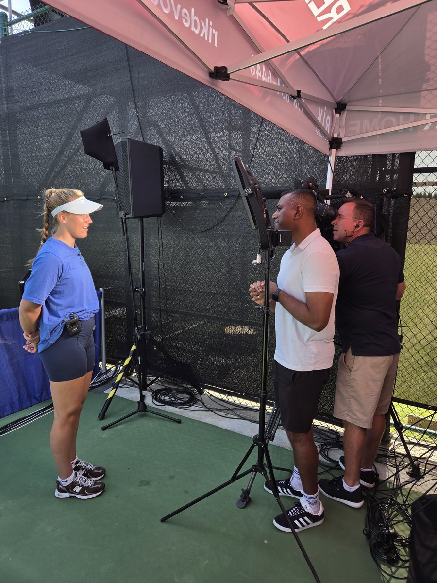 vanopentennis's tweet photo. Lights, camera, action! ๐ฅ
@AsaRehman from @GlobalBC was up at Hollyburn Country Club today to chat with @Odlum_Brown #VanOpen Tournament Director Rik de Voest and WTA player Maddison Inglis ๐ฆ๐บ about this year's tournament!
#vanopentennis #ATP #WTA https://t.co/2X82TnEW2j