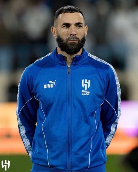 زعيمه اسيا💙 tweet media