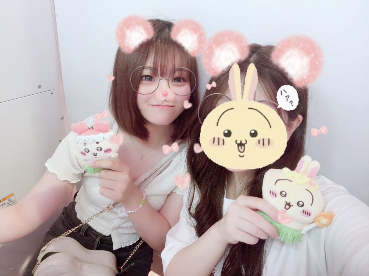 _hinarium's tweet photo. おぱ☀
昨日学校終わりにちいかわ映画駆け込んできた！しあわせ！
久々に顔を撮りまくったからみんなに共有🖱
最近チョー暑いからみんな体調気をつけてね🌟 https://t.co/3NrFj62lsj