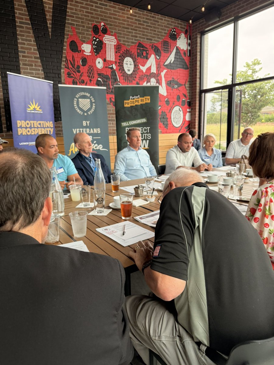 AfpOhio's tweet photo. Full room this afternoon in Northeast Ohio for a thoughtful roundtable with @JonHusted 

@AFPhq @CVAOhio & @LibreOhio activists discussed the challenges facing working families—from taxes and housing to energy and health care—and @SenJonHusted ’s leadership on these critical issues through tireless work in DC.

@AFPGovAffairs @ConcernedVets @LIBREinitiative