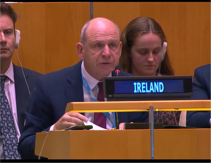 IrishMissionUN's tweet photo. Today, the UN General Assembly voted to approve the Secretary General’s reappointment of 🇺🇳 High Commissioner for Human Rights @volker_turk for an additional 4️⃣ year term ✅

🇮🇪 @IrelandAmbUN, on behalf of EU MS, offered the 🇪🇺’s full support to the High Commissioner’s reappointment. We thank him for his unwavering commitment to the promotion and protection of human rights in this critical role. 

Human rights must remain an essential pillar of the United Nations.