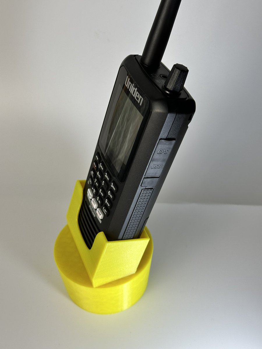 QuirkyQRP's tweet photo. Car cupholder radio mount for Uniden BCD436HP handheld scanner. Available in a wide variety of color options including several glow in the dark variants. 

https://t.co/jsjrwLqRxl

#uniden #hamradio #amateurradio #scannerradio #unidenscanner #radiostuff #policescanner https://t.co/gOKqD9br7D