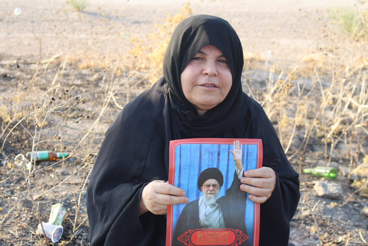 Mary1423129's tweet photo. اربعین فقط پیاده‌روی نیست،
قیام است، فریاد است، بیداری است.
در این حماسه‌ی عظیم، به دنیا نشان می‌دهیم که خون بر شمشیر پیروز است. 
#اربعین_حماسی https://t.co/3kNYuVxjKJ