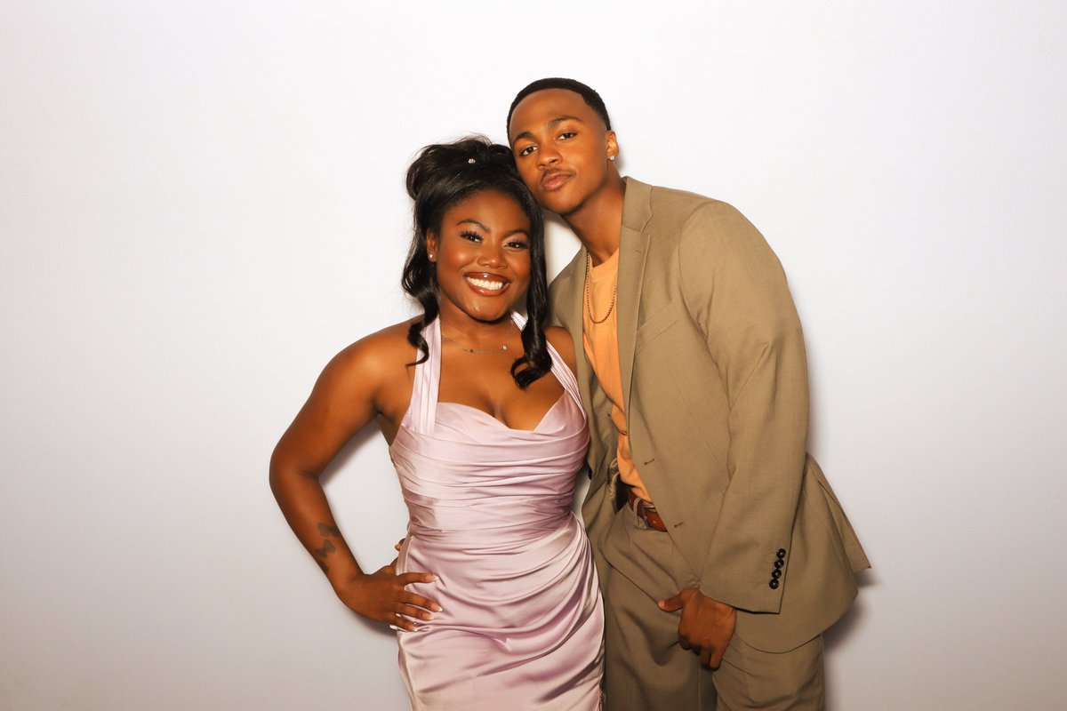 SHOTheChi's tweet photo. How y'all pulling up to Kiesha &amp; Emmet's big day? 💒 #TheChi https://t.co/wuOWknLomw
