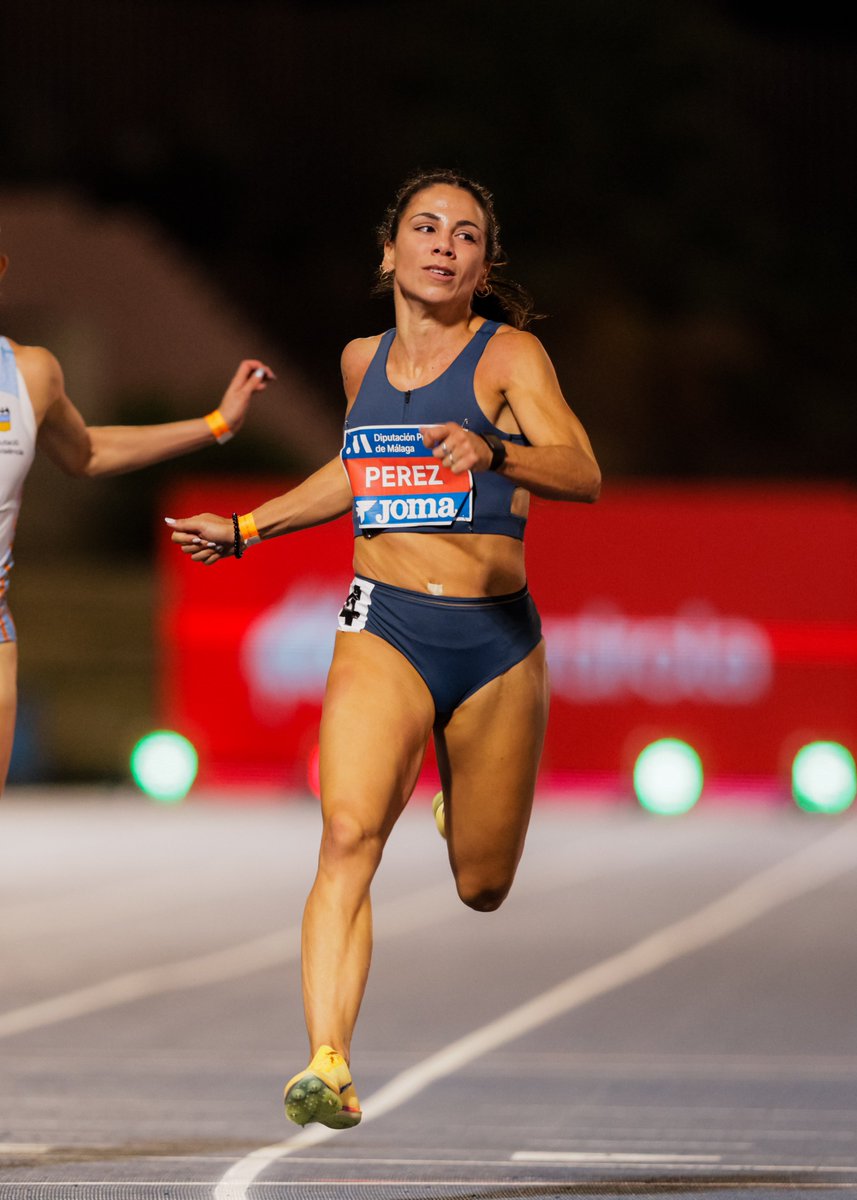 atletismoRFEA's tweet photo. Profeta en su querida tierra andaluza

100 m 🚺 #CEatletismo #Málaga2026

1ª   @Misabel_perez⏱️11.28

👉 La velocista sevillana, cinco años después vuelve a lo más alto
👉 Suma su 3er título 

📺@teledeporte
📺 https://t.co/XeseoJtbU8 multipantalla (concursos)
📊 https://t.co/Y3ajXEh9F4
📸 https://t.co/JxsAZY1UwP