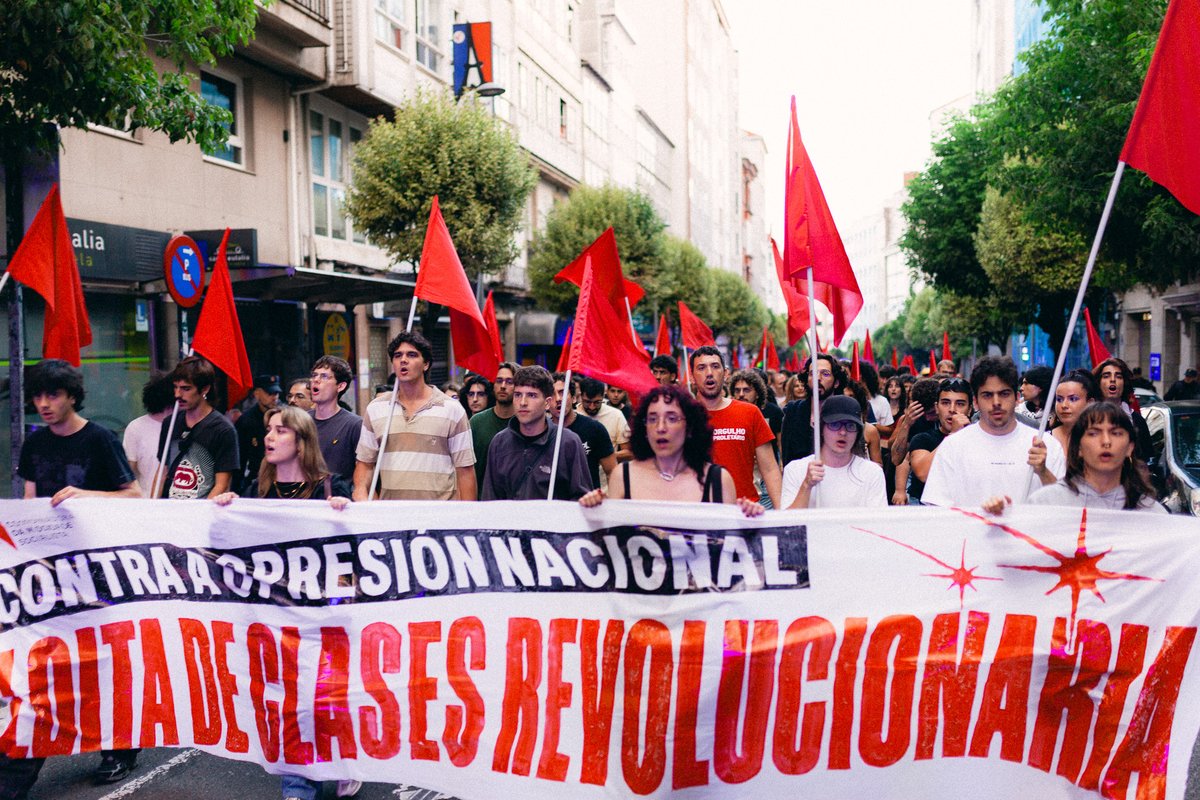 CMSocialista_'s tweet photo. 📸 | Este 24 de xullo mobilizámonos en Compostela contra a opresión nacional.

Contra a opresión nacional, loita de clases revolucionaria! https://t.co/FMKDgUkLW8