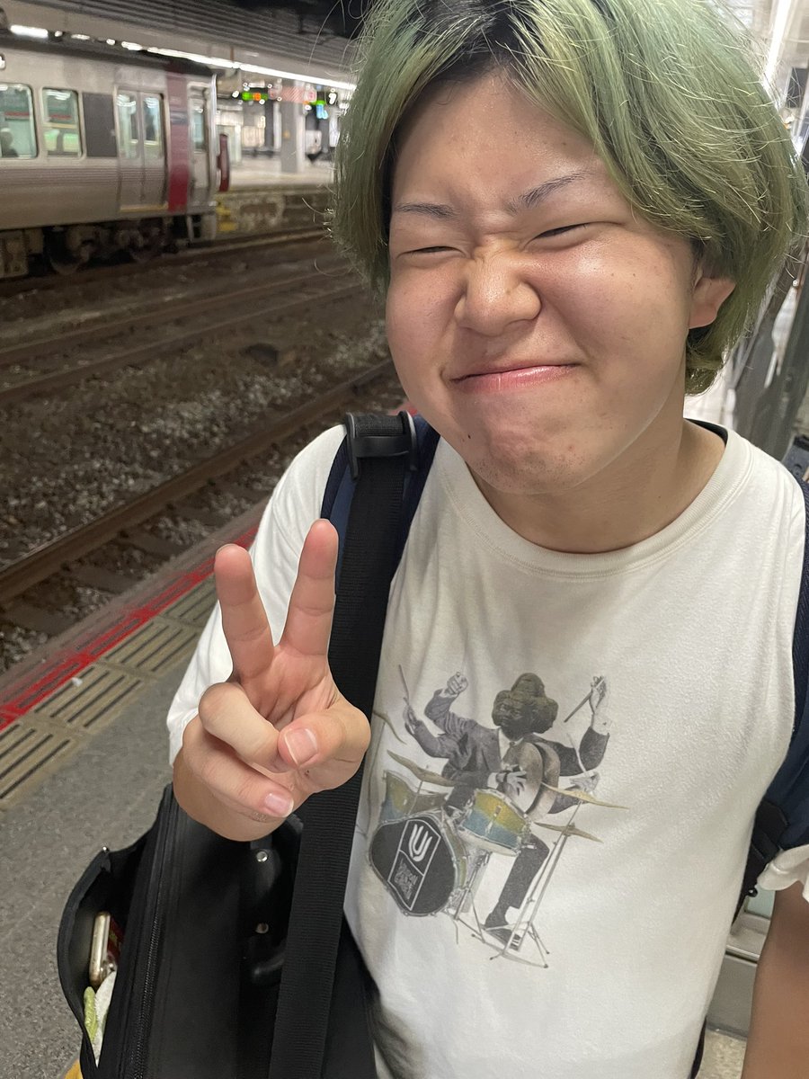yuji_qualia0's tweet photo. なんか見たことあるな
尾上さんだったっけ…？？？ https://t.co/079JnMEtr6
