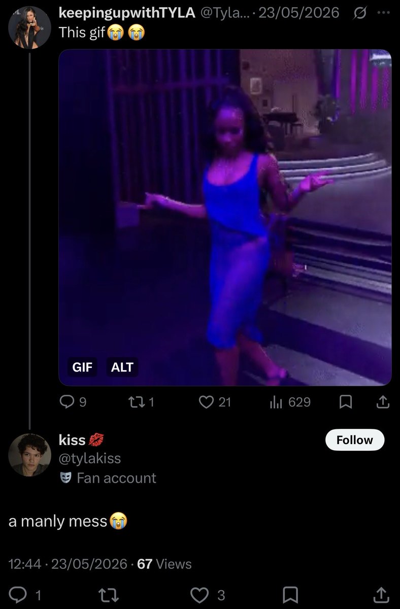 Sabimobstarrs's tweet photo. Sorry but you don't have the right to play the black woman card , when this is how you speak about a black woman. https://t.co/mLG0CJXxKM