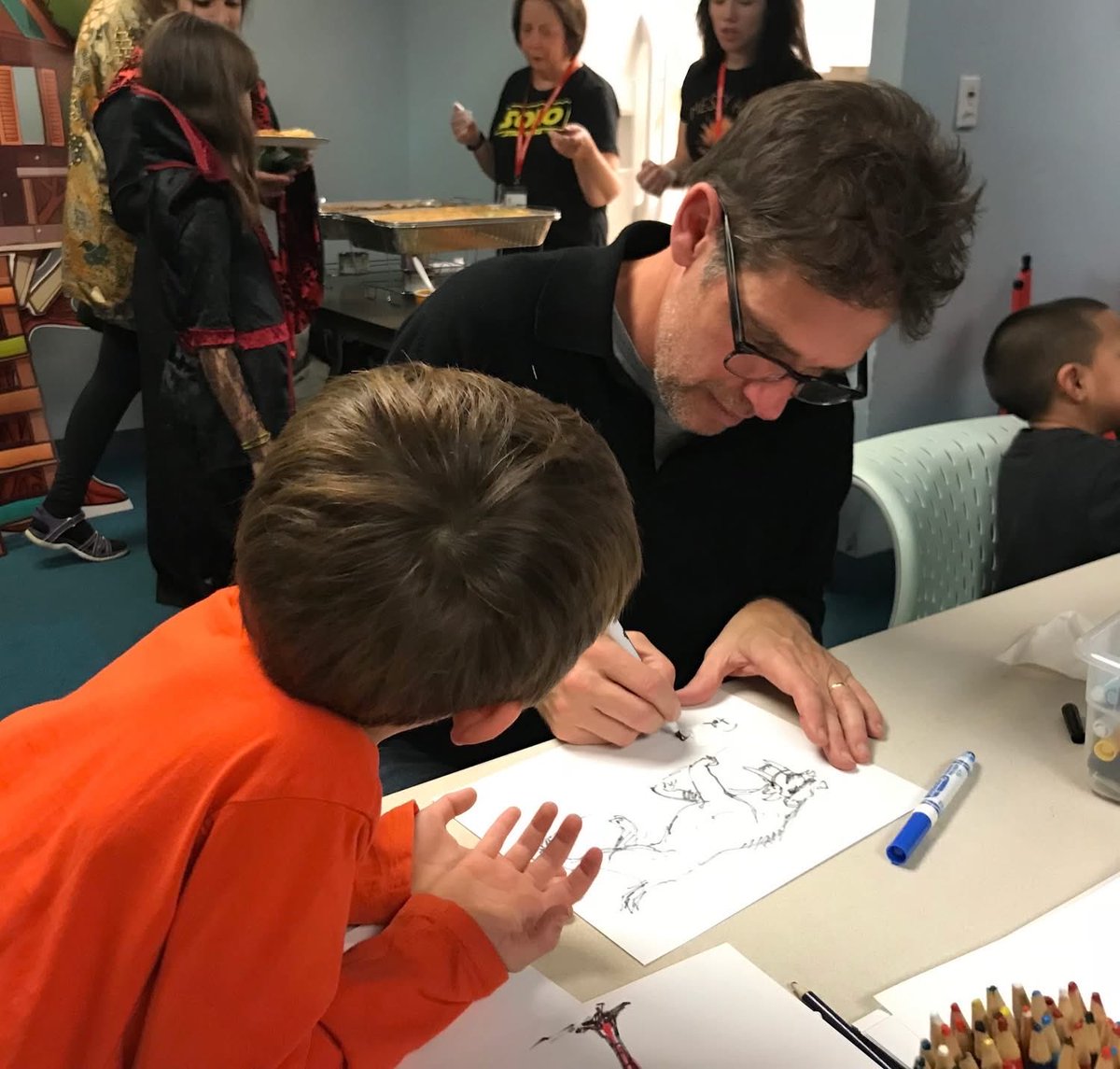 InkWellKids's tweet photo. Can't believe it's been 20 YEARS!!! Looking through sweet photos of our first days bringing professional animators, cartoonists, and illustrators together with children at health and foster care centers and feeling honored to have shared so many meaningful moments.  ❤️ https://t.co/gjrJpWVyxg