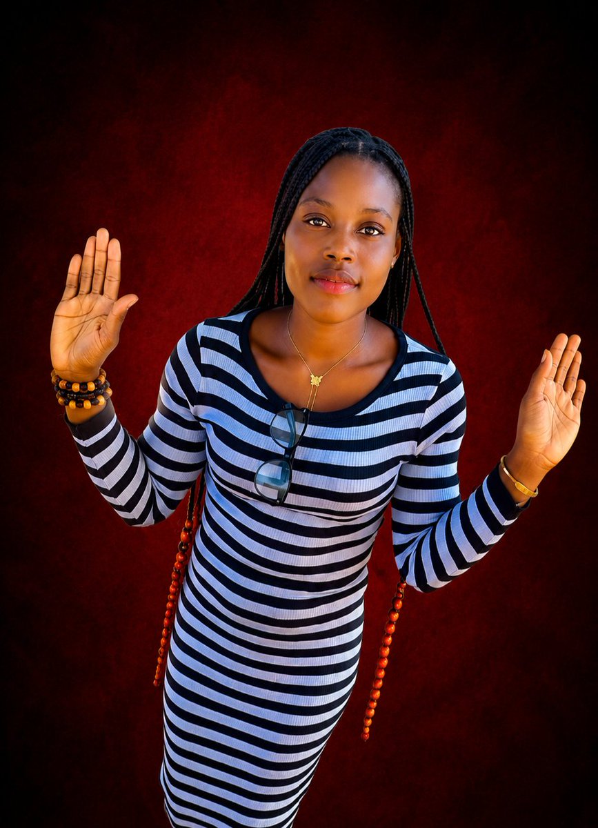 Grossdon144's tweet photo. She's might be the Nigeria 🇳🇬 dancehall queen 👸, #grossdon #dancehall #viral https://t.co/3hvkYxwrRq