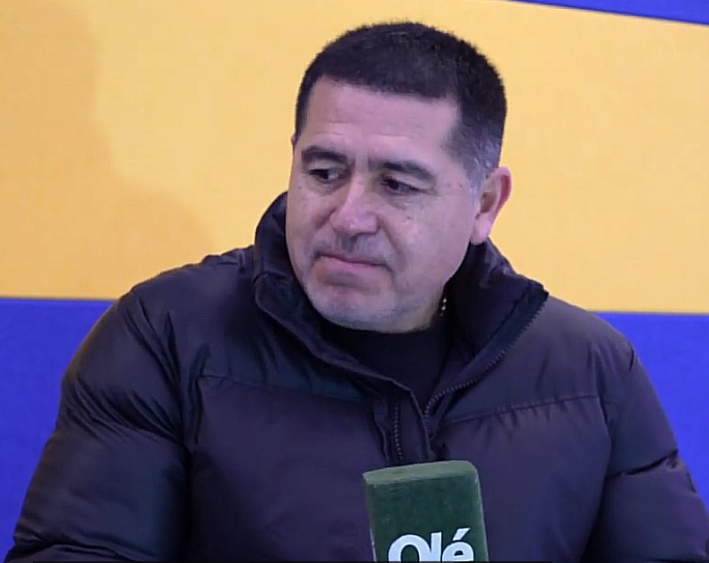 la12tuittera's tweet photo. 🗣️JUAN ROMÁN RIQUELME en @DiarioOle:

"Las obras en #LaBombonera son igual de importantes que ganar campeonatos. Porque nosotros tenemos la obligación de pasar por el club y que queden cosas para que la institución pueda seguir creciendo y avanzando. Creemos que vamos por el buen camino".