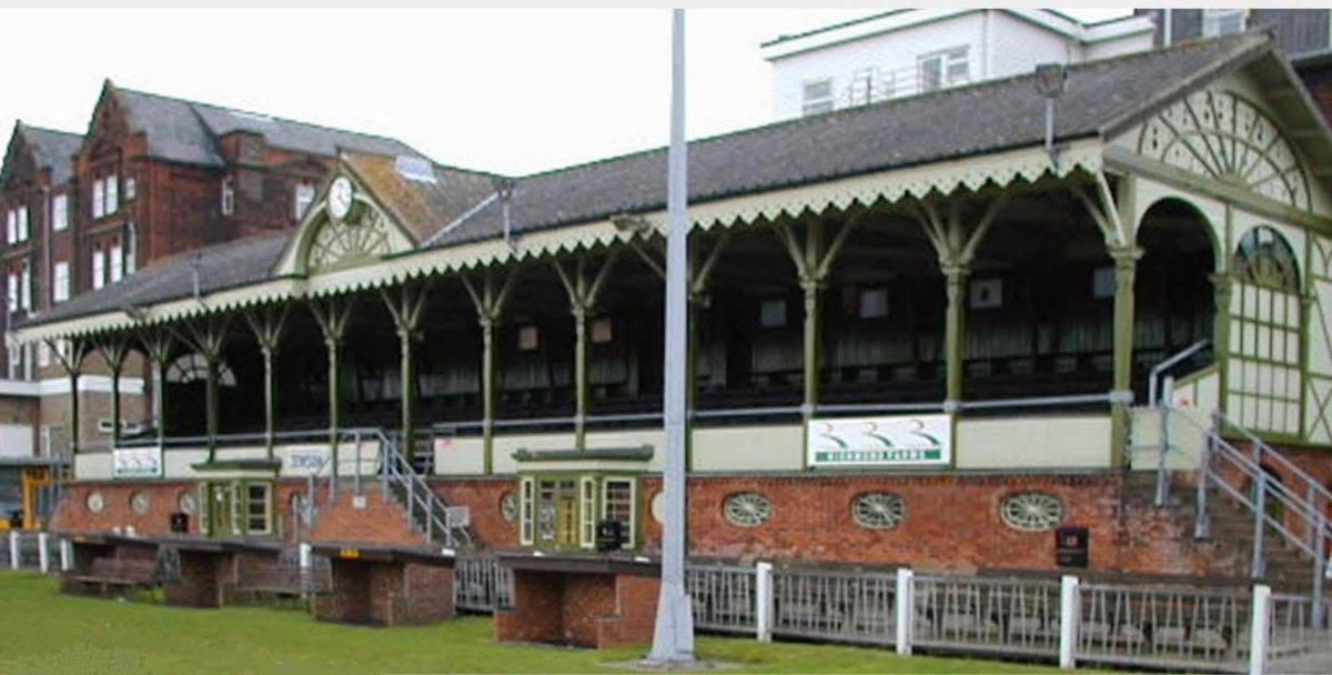 theawayfans's tweet photo. The oldest football stand still in use in England is at Great Yarmouth Town FC.

Built in 1892, it has been standing for 134 years and remains one of English football's most remarkable surviving pieces of history. 🏟️ https://t.co/SQyHJSaV0y
