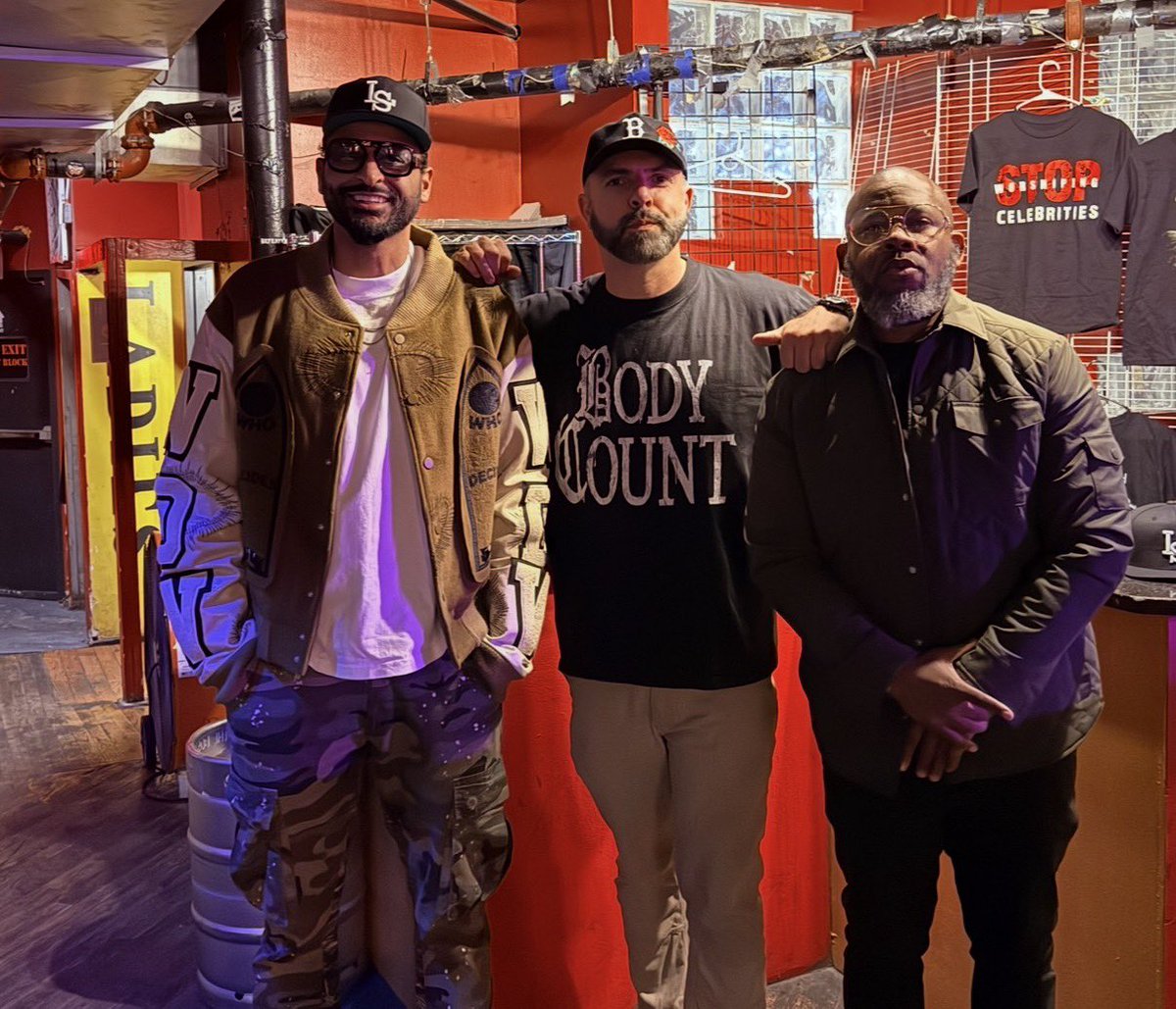 leedzedu's tweet photo. Throwback with @dalocksmith and @therealreks 🤝Grateful to have made music with both of these incredible artists. 👊 https://t.co/dJykKXsNOr