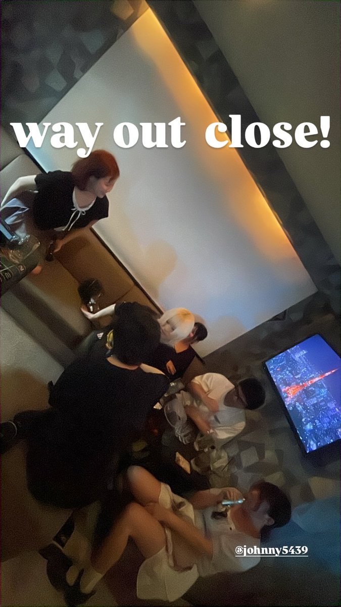 wayout_susukino's tweet photo. 本日もありがとうございました！
最後まで大盛り上がりで楽しい営業でした〜😚
また明日もお待ちしております！
#outgroup #wayout #bar #すすきの #飲み屋 https://t.co/61njkf6WJi