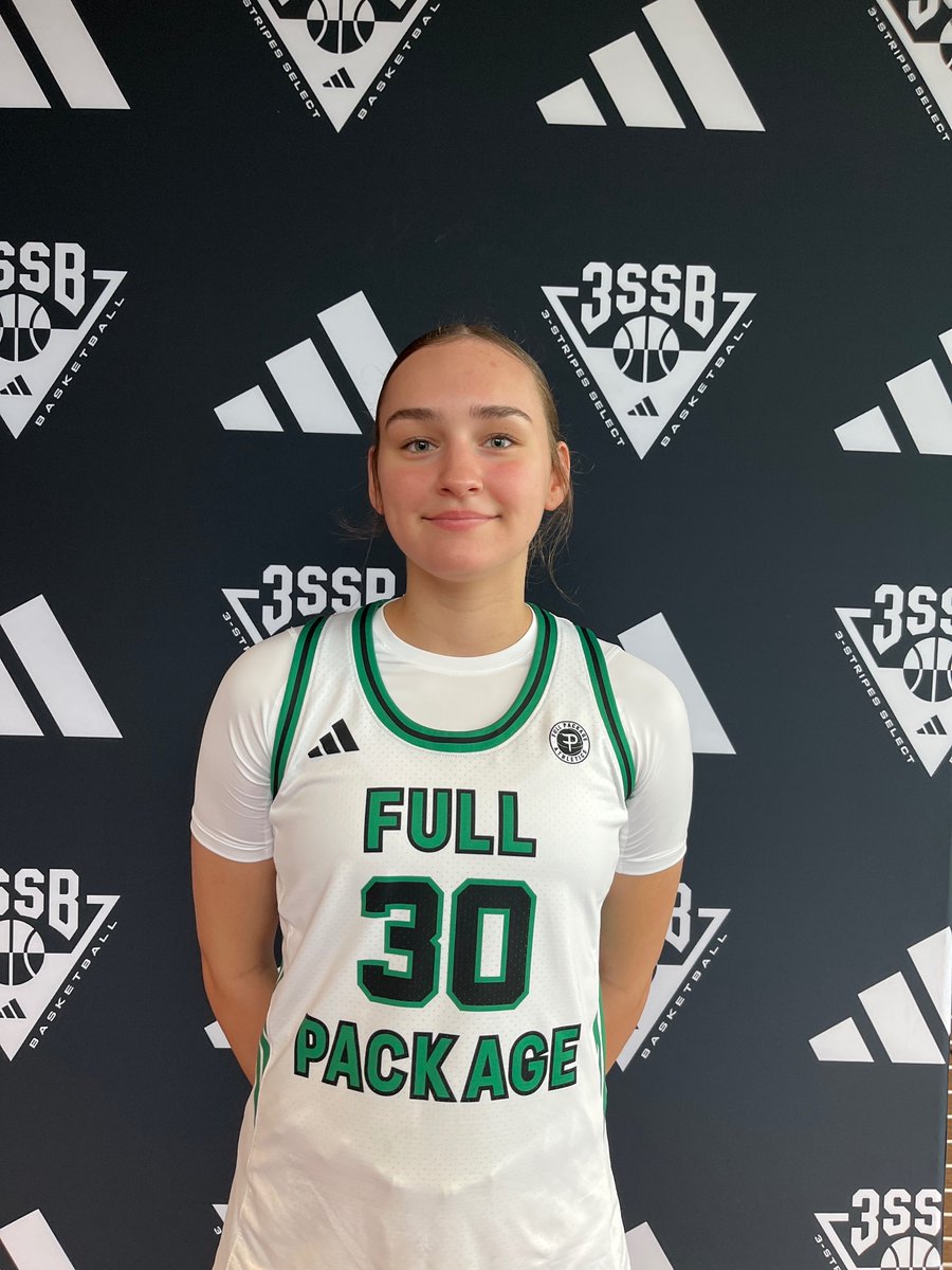 scopescouting's tweet photo. 🚨 FINAL | 17U Double Play-In Game | adidas 3SSB Girls Championships

Full Package 3SSB advanced with a commanding 62-38 victory over M14Hoops. After overcoming an early deficit, Full Package broke the game open with an 18-point third-quarter run and extended its lead to as many as 26 points.

Full Package shot 47.1% from the field while holding M14Hoops to 26.3%. M14Hoops earned a 15-8 advantage at the free-throw line, but Full Package outscored M14Hoops 54-23 from the field—including a 36-14 advantage on two-point baskets.

Full Package also finished with 13 assists against only three turnovers. Zoe Black led the scoring with 15 points and three three-pointers, while Maddie Locke recorded a 13-point, 10-rebound double-double.

Full Package 3SSB
• Zoe Black – 15 PTS, 3 AST, 2 STL, 3 3PM
• Maddie Locke – 13 PTS, 10 REB, 2 AST
• Norah Rodgers – 9 PTS, 2 REB, 4-4 FT

M14Hoops
• Layken Callahan – 13 PTS, 5 REB
• Bronwyn How – 8 PTS, 5 REB, 2-2 FG, 4-4 FT

Full Package 3SSB advances to face Team Elite Hubbard in the 17U Single Play-In Game. 

@SportsPassports @3SSBGCircuit @M14hoopsindy @FullPackageGrls @Black15Zoe @MadisonLocke20 @NorahRodgers22 @LaykenCallahan @Bronwyn_How 
#3SSB #adidasBasketball
