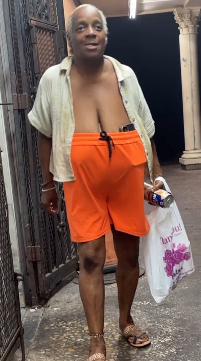 RagansCoke's tweet photo. These the type of women you see like you on bumble https://t.co/PPlAwGw0pn