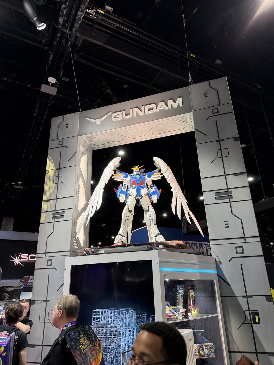 BigJ8597's tweet photo. Gundam Rogue Orbit! https://t.co/IoFCE0IDQC