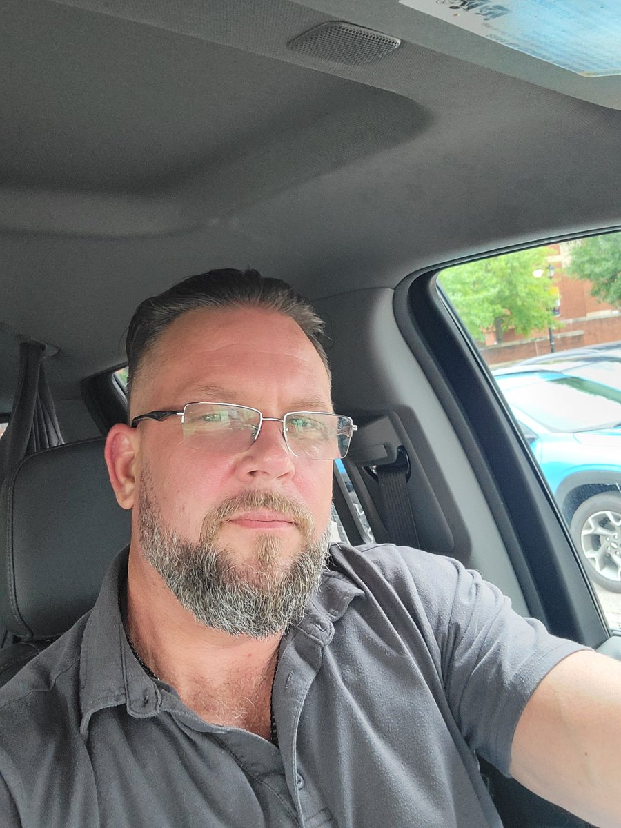 john_hromyak's tweet photo. Fresh cut Friday https://t.co/lLdEZwuuol