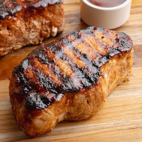markinbrooks's tweet photo. The weekend is here and I think we will BBQ tonight. As I mentioned yesterday the TERIYAKI MARINADED PORK CHOPS SOUND so GOOD. That is what we will have. MARKS MARKET will be open tomorrow JULY 25. PLEASE SHARE. https://t.co/RMDY6AQNV4 https://t.co/15Wwl9rAiG