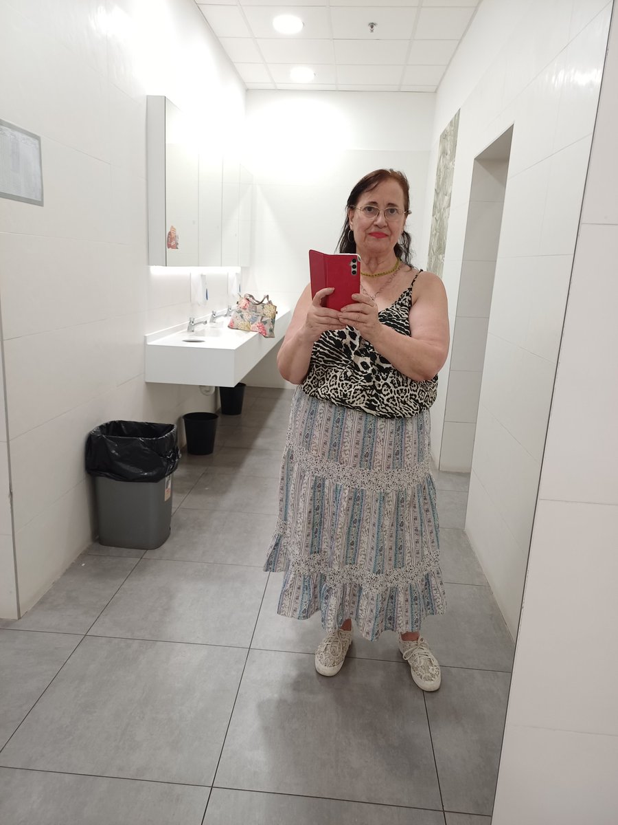 Csenki Ilona tweet media