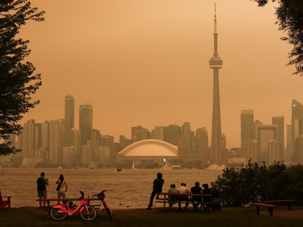 TheTorontoSun's tweet photo. SNOBELEN: Americans can't see the forest for the trees https://t.co/B45mdotJl9 https://t.co/SYz6zRYmvC