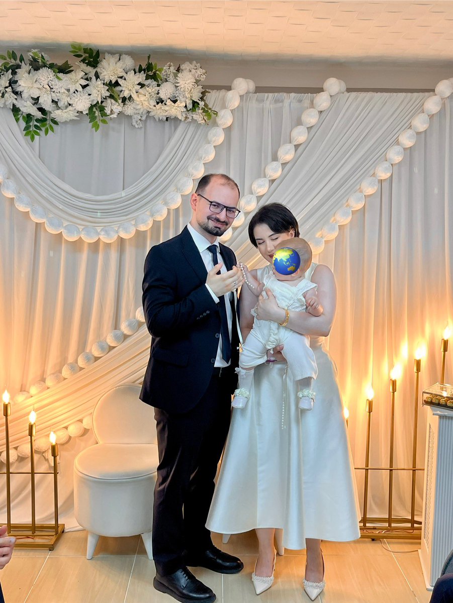izavra_'s tweet photo. mini biz, şimdi biz ve miniğim🤍 https://t.co/tZ1MlLIaLP