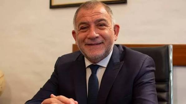 AlberCarp4's tweet photo. LUIS JUEZ , ATACA JUNTO A MILEI EL GASTO PUBLICO, UNO DE LOS OBJETIVOS ES ACHICAR EL GASTO, Y A LA CASTA .
PERO CASI TODA SI FAMILIA 
VIVE DEL ESTADO ENTONCES ?
Su hijo Martín , es concejal de la Ciudad de Córdoba 
Su hija,empleada del concejo de la magistratura desde 2018
Varios más, cuñados y hermanos ocupan puestos en el estado provincial y nacional.