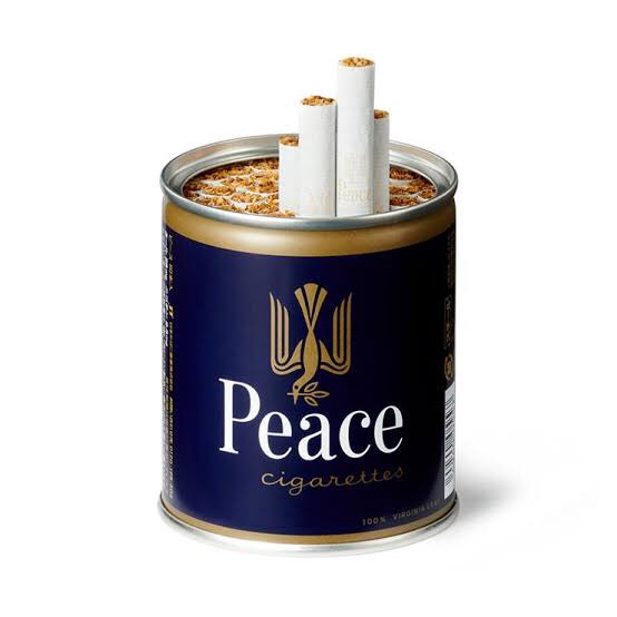 Enpituou's tweet photo. 近所のセブンにPEACEの缶が売ってたんだけど、だいぶ珍しい気もする https://t.co/ZhO6KE7xGZ