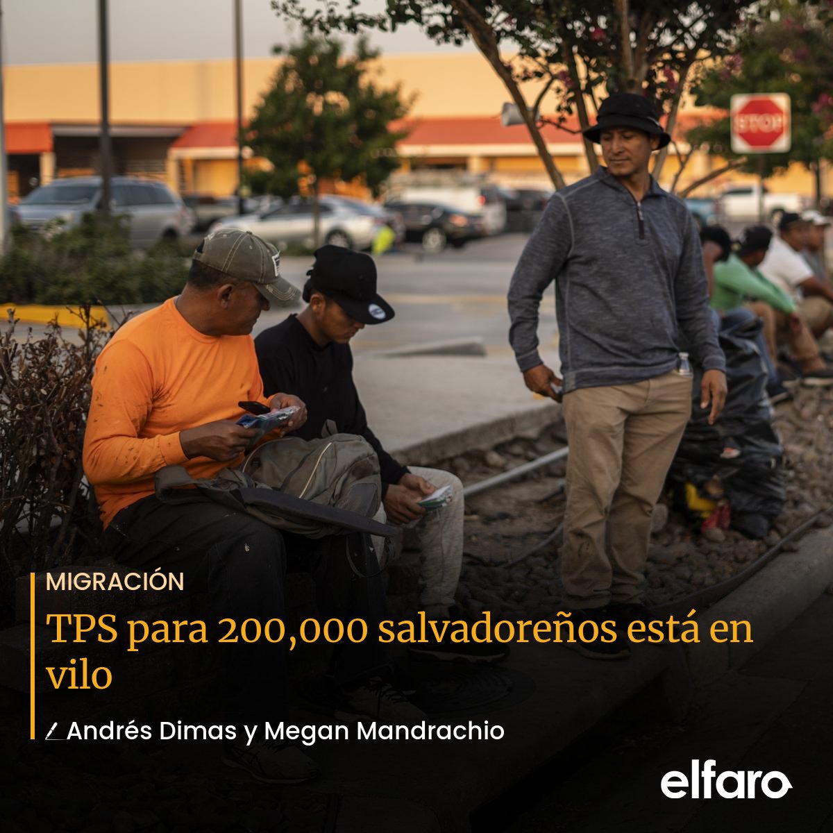 _elfaro_'s tweet photo. 🔴 200,000 salvadoreños en Estados Unidos con Estatus de Protección Temporal están en el limbo. El futuro del programa que les brinda estancia legal, permiso de trabajo y los protege de una deportación, es incierto.
https://t.co/nMv30wUsS1 https://t.co/uveb6ePNXn
