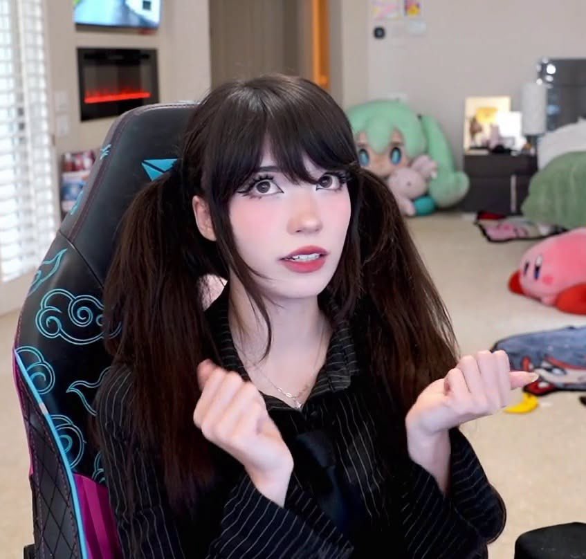 PuppyBitchCensr's tweet photo. Twintails, perfect for grabbing and fucking every hole this whore has to offer. Can’t help but need to breed this bitch and make her drain every drop https://t.co/Uun3IJcpmm