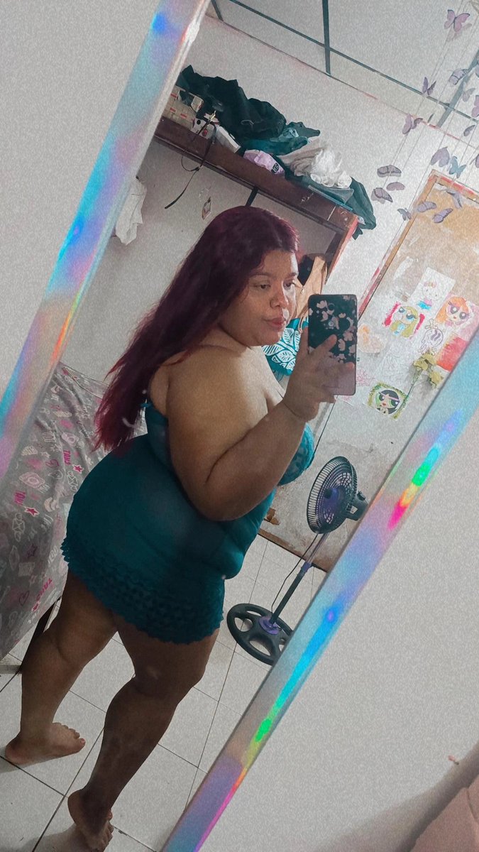 edithb98's tweet photo. Hoy ando subiendo más fotos que nunca jajaja 
Tengo muchas fotos pero no me atrevo a subir esque nada pasado 
Después aparecen en otros lados https://t.co/FNkjt02RBS