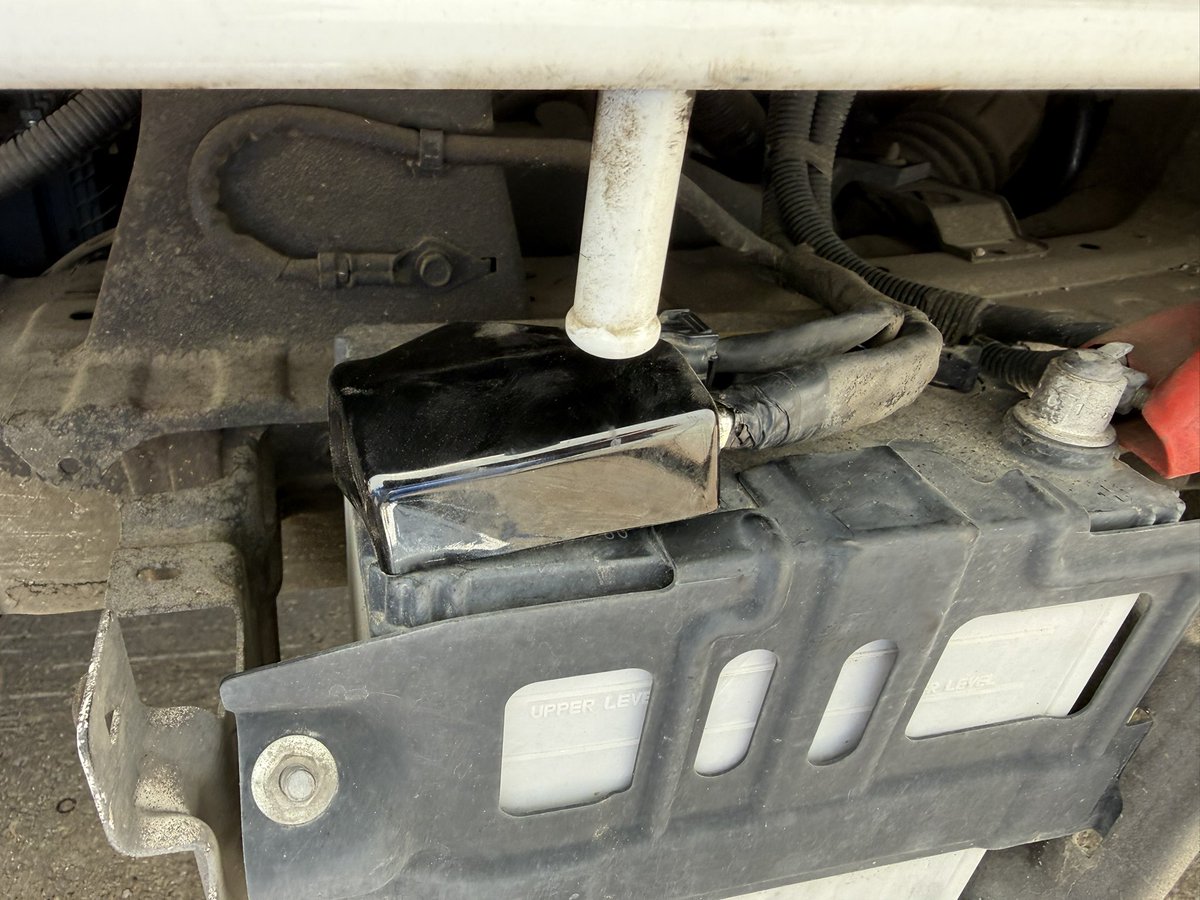 チームMHO 自動車整備士 tweet media