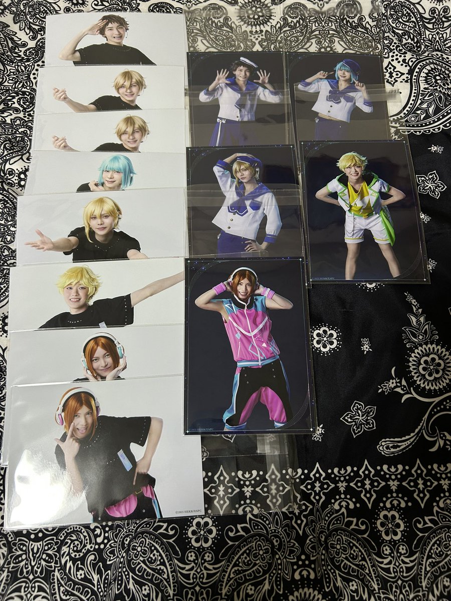 Ruri_mokkun's tweet photo. あんステ 10th Anniversary  Live 10周年 ライブ ランダムブロマイド ランブロ

譲)友也 光 創 なずな 宙 ひなた ゆうた

求)嵐両種
　または定価(➕送料)

8日マチネ前後、15日16日現地手渡し可能です
郵送も可能です https://t.co/fP3J8eUl4K