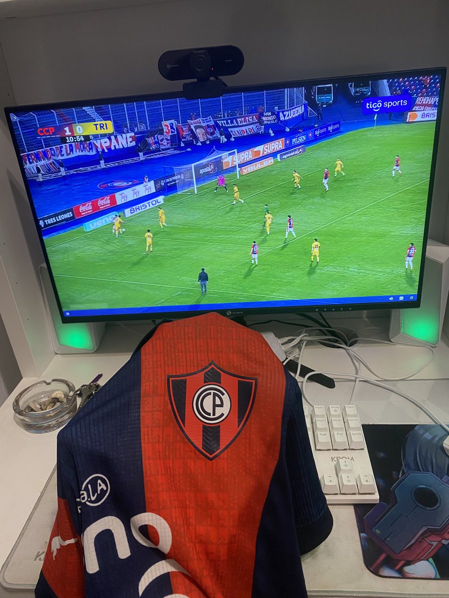 MarcosFer1912's tweet photo. Siempre yo te sigo a todas partes🔵🔴🔵 https://t.co/WZwbZMzjTN