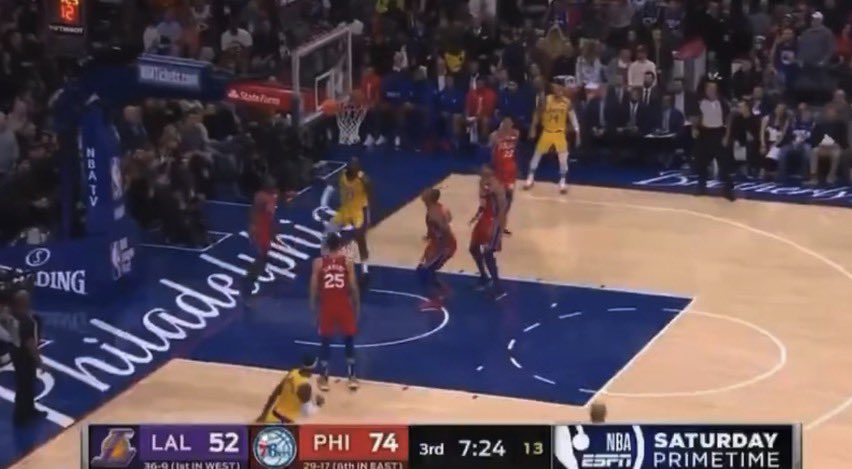 _TruthZone_'s tweet photo. LeBron passed Kobe's scoring record one day before Kobe died and he passed Kobe to move to number 3 on the list in the 3rd quarter at the 7:24 mark and then he announces he's going to Philadelphia on 7/24...

It's one massive ritual... https://t.co/UkLXBoagUh