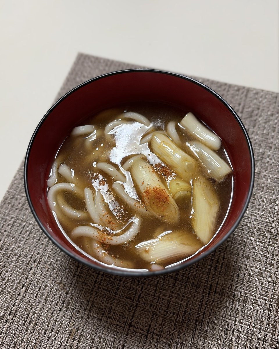chicken_ta_'s tweet photo. 久しぶりに作った天津飯！
翌朝は炒めた鶏皮をトッピングして餡掛けご飯！
カレーうどんも含めて茶色系食べ物が多い一週間だった！ https://t.co/ckJhtC1fDf