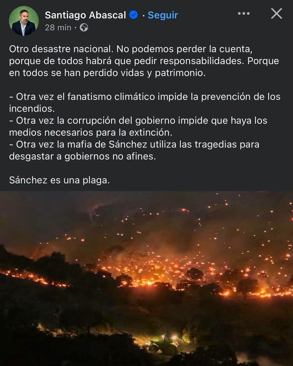 muzeriqui's tweet photo. La aportación del vago fascista encantador de retrasados, esta es su mierda... 
Esta aportación la habrá escrito desde su yate,la plaga eres tú y tu camarilla, la plaga es ese alcalde tuyo que metió fuego al monte, por que le salió de sus cojones,miserable plaga... Anda pal yate.. Y devuelve el dinero de los afectados de la Dana y el volcán... Miserable embaucador...