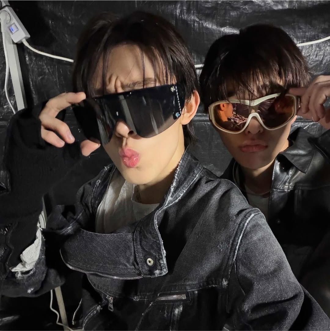 neverltgo's tweet photo. au keonhyeon | keonho x seonghyeon 
—  #cortis #keonho #seonghyeon

donde keonho va todos los días al kiosco después del colegio a comprarse un pancho, pero sin darse cuenta terminó yendo por el kiosquero. https://t.co/4pncvLuh0G