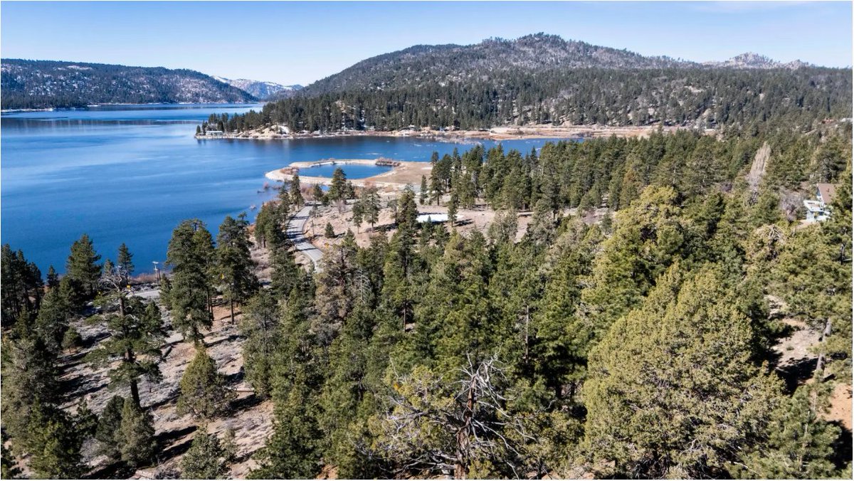MarshaCollier's tweet photo. Big Bear Bald Eagles 🦅🦅 Habitat SAVED from developers!
OpenAI president @gdb and his wife donate $5.5 million to reach goal. 
The proposed development of 50 homes is roughly a mile from the nesting site of Big Bear’s beloved bald eagles, Jackie and Shadow.
The forest land will now be under the care of the San Bernardino Mountains Land Trust, a nonprofit conservancy, after it raised over $10 million to buy the land from the developer.