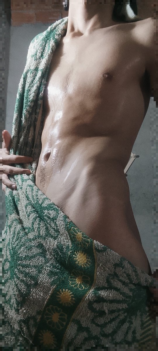 Johnnyreik's tweet photo. Pós banho sempre é 🔥✨
#gay #gaybb #PINTOSAWARDSㅤㅤ #PINTOSAWARDSㅤㅤ https://t.co/vjbmK164up