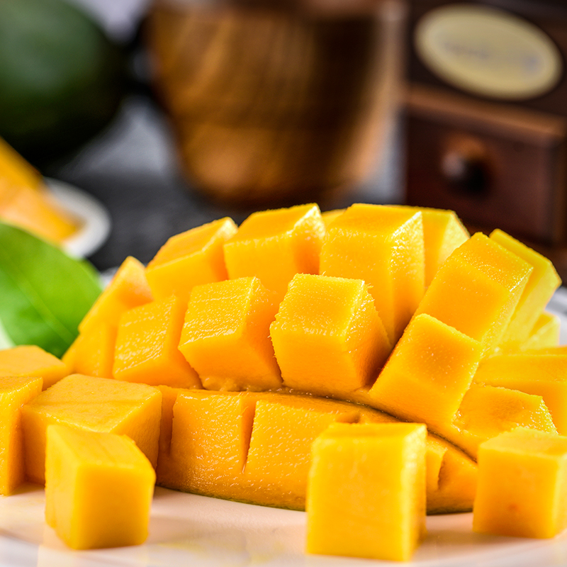 tSVM5QavCJa8uWC's tweet photo. Super fresh Japanese sweet mango! Juicy, fiber-free, and the perfect balance of sweet and tangy—ideal for summer fruit bowls or on-the-go snacks. 10/10 would repurchase!， https://t.co/N2fyUsFtW8