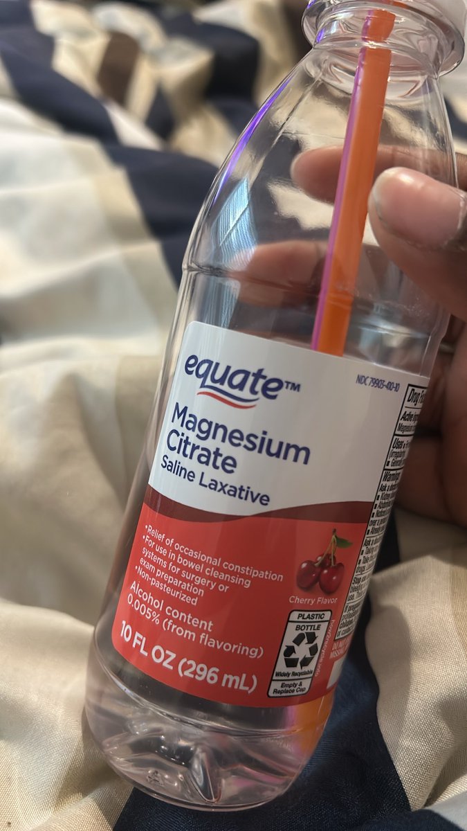 ThePradaDiet's tweet photo. Wow yum such a fun girly drink https://t.co/7ynF9dYIxx