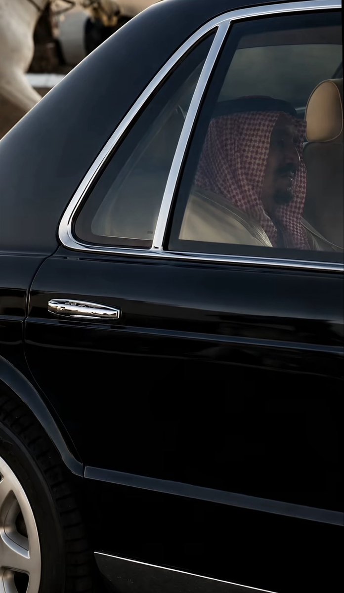 absltan's tweet photo. #صنعاء #صنعاء_الآن درع البلاد: حصون مكة وطيبة ودرع الوطن في وجه الأعداء. https://t.co/45CLqmRFMT