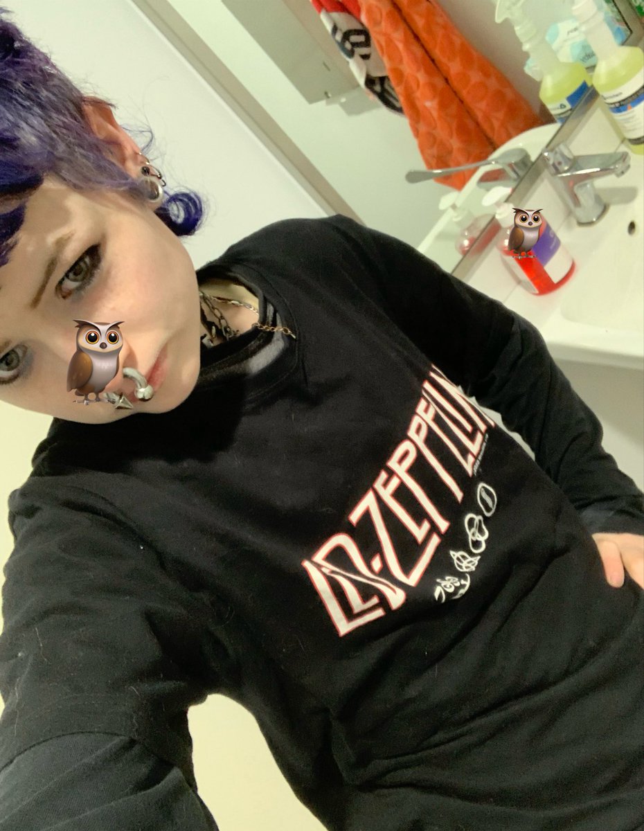 moldymalemia's tweet photo. work bc 🦉🦉🦉🦉 i look so lost 🦉
#edtwt #owl #evil #bodycheck #evil #doilookfat #edtw #edrtwt #shedtwt #shedtw #edrtwt https://t.co/ak5l0VONnE