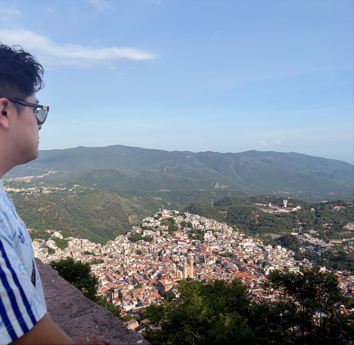 Gxrvldinx1's tweet photo. Feliz cumple 29, feliz vida. 🖤 https://t.co/aQPMlyrBkT
